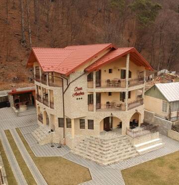 Фотографии Гостевой дом Casa Andra г. Слэник-Молдова (Румыния) №4 Фото Гостевой дом Casa Andra г. Слэник-Молдова 4