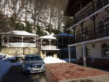Фотографии Гостевой дом Pension Casa Alba г. Слэник-Молдова (Румыния) №1 Фото Гостевой дом Pension Casa Alba г. Слэник-Молдова 1