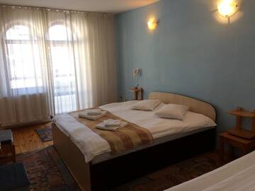 Фото номера Трехместный номер Гостевой дом Pension Casa Alba г. Слэник-Молдова 2